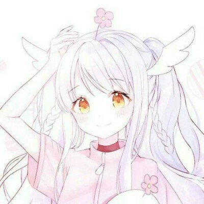 美女COS《巫师3》叶奈法惊艳绝伦 白嫩香肩紫眸勾人